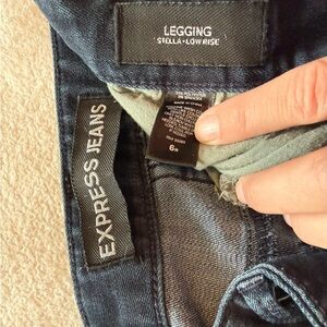 Express Dark Blue Low-Rise Jeggings
